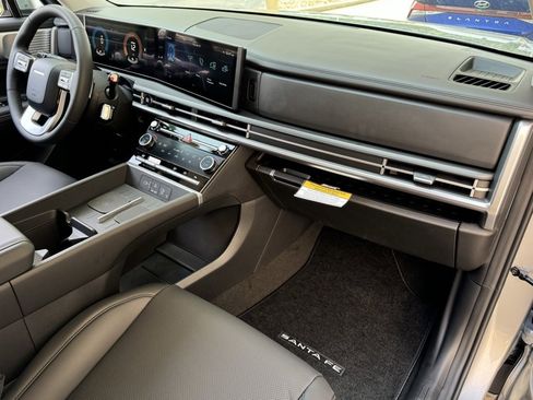 New 2025 Hyundai Santa Fe SEL image 17