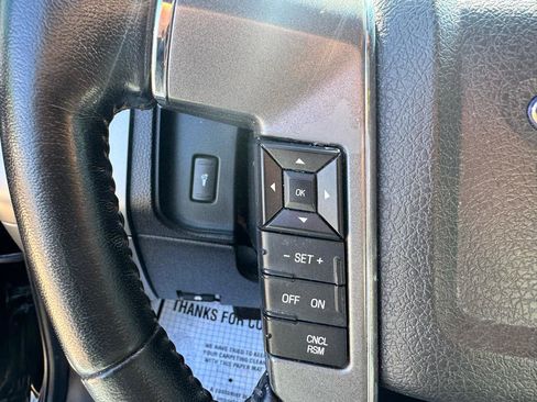 Used 2017 Ford Expedition Platinum AWD/4WD image 27