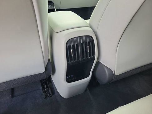 Used 2024 Hyundai Kona SEL FWD image 10