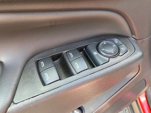Certified 2024 Chevrolet Equinox LT w/ LPO, Floor Liner Package FWD image 16