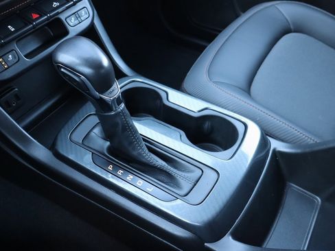 Used 2022 GMC Canyon AT4 w/ Trailering Package image 9