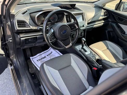Used 2018 Subaru Crosstrek 2.0i Premium AWD/4WD image 2