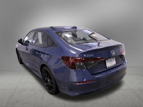 Certified 2025 Honda Civic Sport image 4