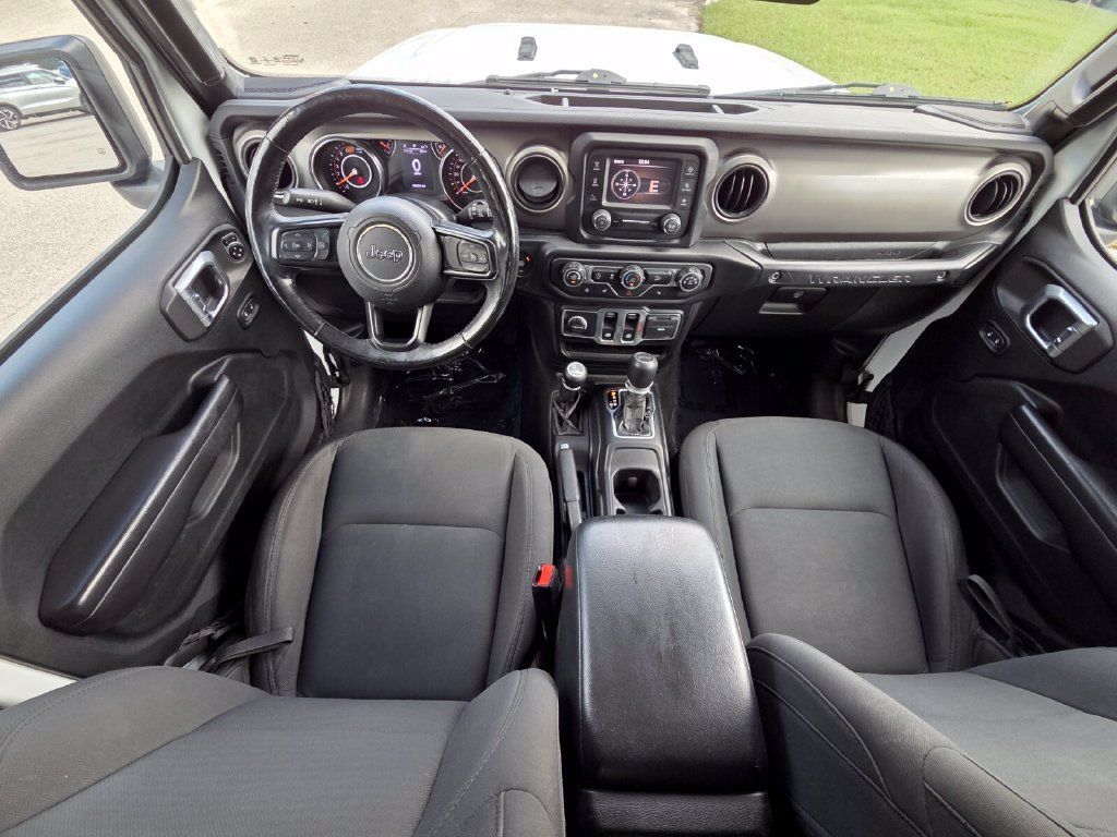Used 2020 Jeep Wrangler Sport AWD/4WD image 19