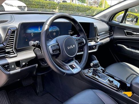 Certified 2023 Kia Sportage SX FWD image 9