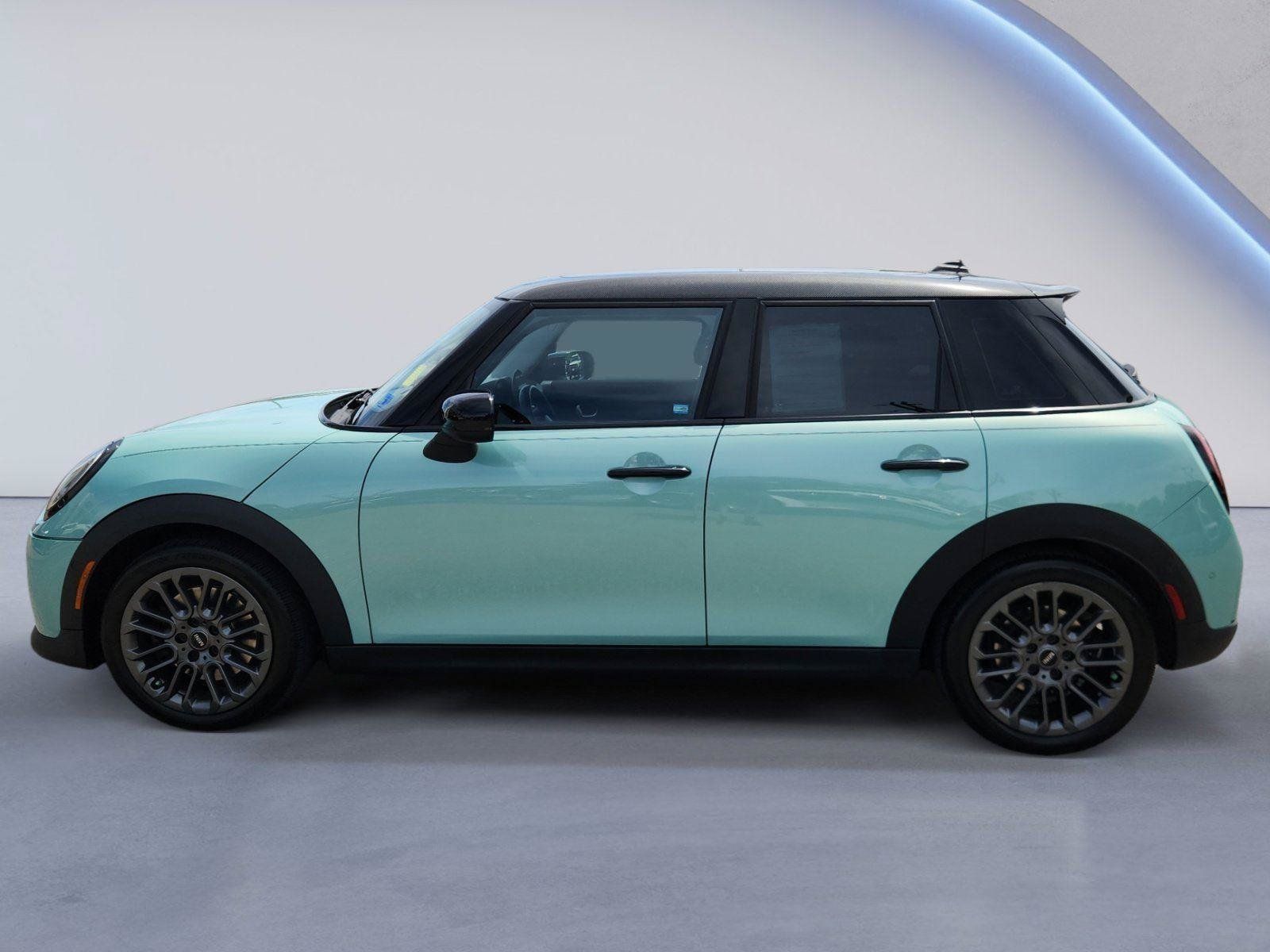 Used 2025 MINI Cooper S FWD image 6