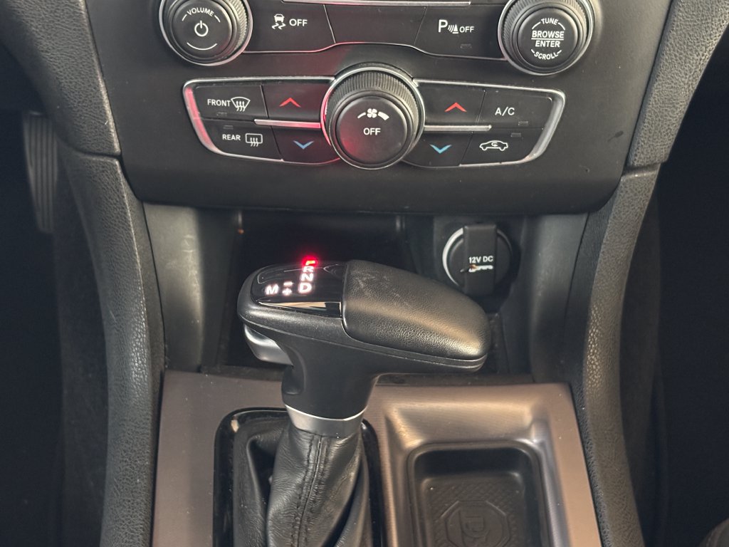Used 2022 Dodge Charger SXT w/ Blacktop Package RWD image 16