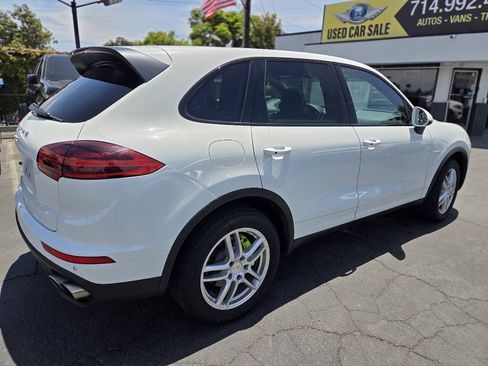 Used 2016 Porsche Cayenne S w/ Premium Package AWD/4WD image 7