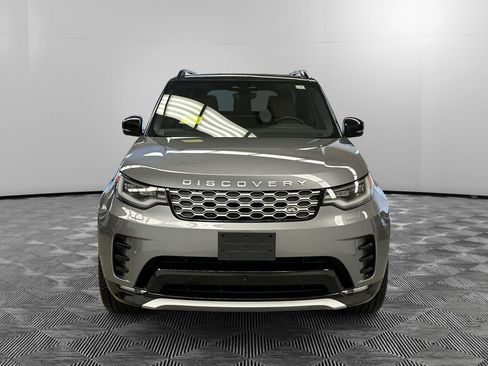 New 2026 Land Rover Discovery Limited Edition image 8