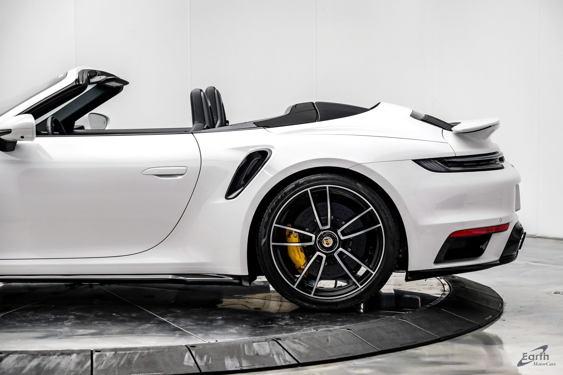Used 2024 Porsche 911 Turbo S AWD/4WD image 11