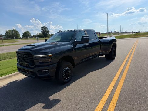 New 2026 RAM 3500 Laramie w/ Night Edition AWD/4WD image 16