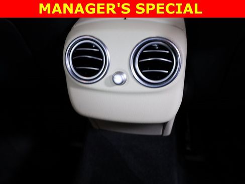 Used 2016 Mercedes-Benz C 300 4MATIC Sedan image 50