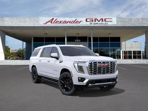 New 2026 GMC Yukon XL Denali w/ Sun & Power Step Package image 1