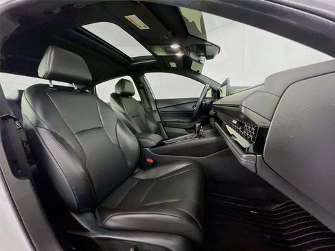 Used 2023 Honda Accord Sport image 30
