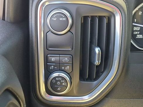 Used 2022 GMC Sierra 1500 SLT w/ SLT Premium Plus Package RWD image 19