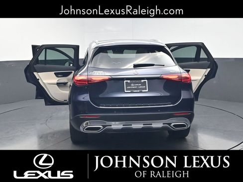 Used 2024 Mercedes-Benz GLC 300 4MATIC image 34