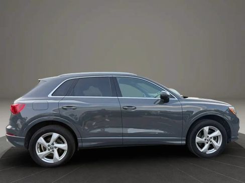 Used 2020 Audi Q3 2.0T Premium AWD/4WD image 4