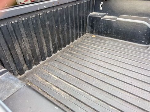 Used 2021 Toyota Tacoma SR5 image 16