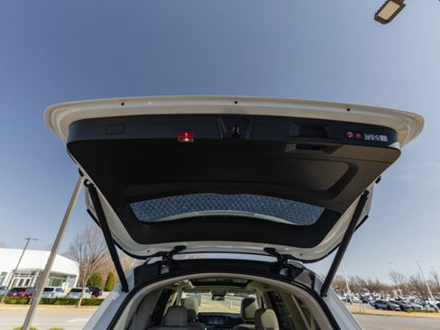 New 2026 Mercedes-Benz GLS 450 4MATIC image 37