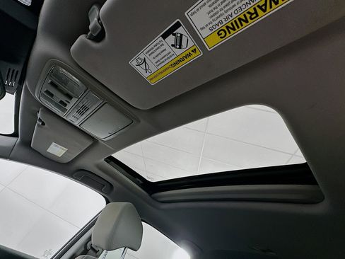 Used 2017 Honda CR-V EX image 24