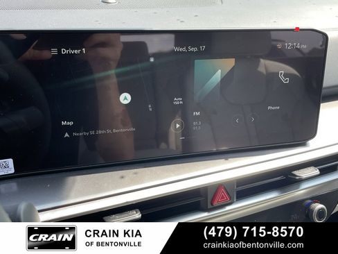 New 2025 Kia Sorento S image 14