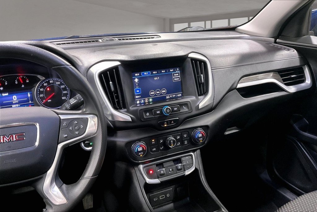 Used 2022 GMC Terrain SLE w/ Driver Convenience Package AWD/4WD image 10