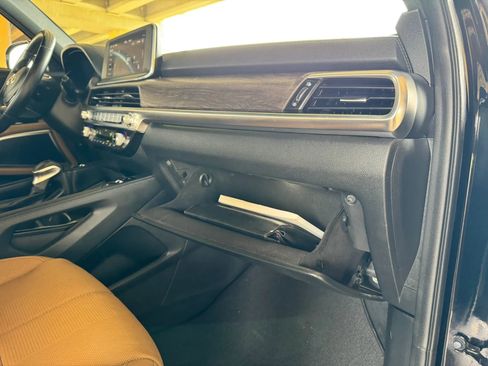 Used 2020 Kia Telluride SX w/ Towing Package FWD image 31