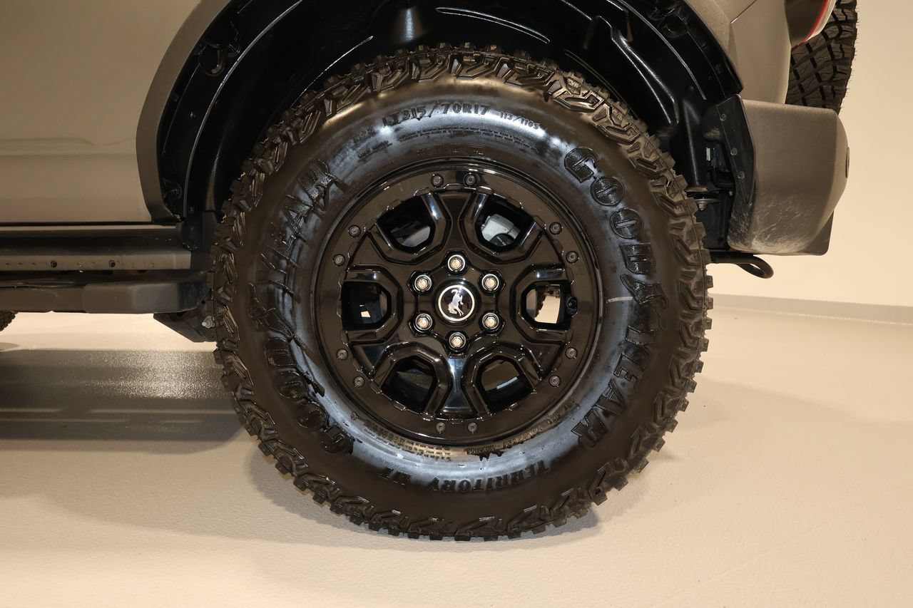 Used 2024 Ford Bronco Wildtrak AWD/4WD image 33