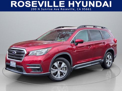 Used 2019 Subaru Ascent Premium w/ Popular Package #2 image 1