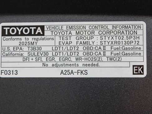 Used 2025 Toyota RAV4 XLE Premium FWD image 27
