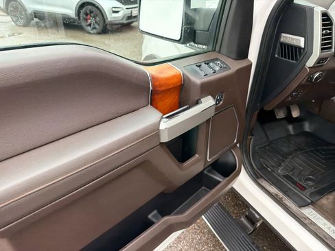 Used 2018 Ford F150 King Ranch w/ Equipment Group 601A Luxury image 24