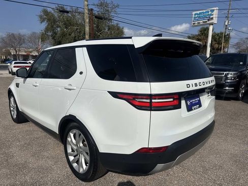 Used 2017 Land Rover Discovery HSE image 6