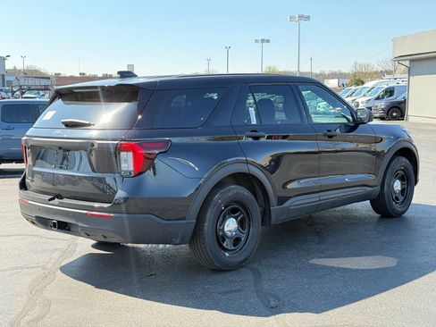 New 2026 Ford Explorer 4WD Police Interceptor image 6