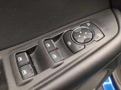 Used 2023 Ford Edge SEL image 27