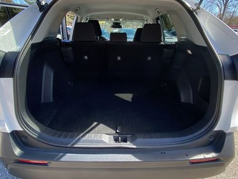 Used 2024 Toyota RAV4 LE image 32