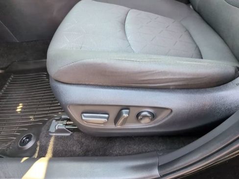 Used 2024 Toyota RAV4 XLE w/ Convenience Package AWD/4WD image 13
