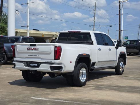 Used 2025 GMC Sierra 3500 Denali AWD/4WD image 3