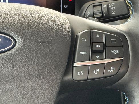 Used 2025 Ford Maverick Lobo AWD/4WD image 53
