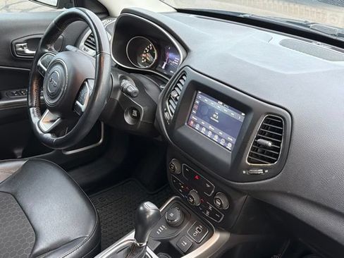 Used 2020 Jeep Compass Latitude w/ Popular Equipment Group AWD/4WD image 20