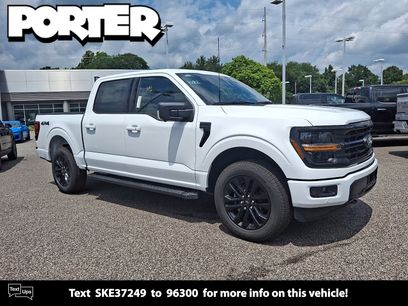 New 2025 Ford F150 XLT w/ Equipment Group 302A MID