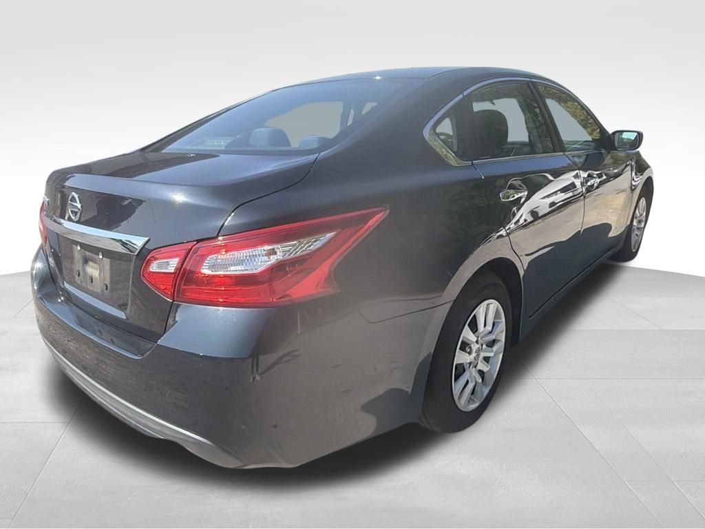 Used 2017 Nissan Altima 2.5 S FWD image 43