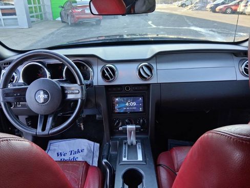 Used 2006 Ford Mustang GT Premium image 14