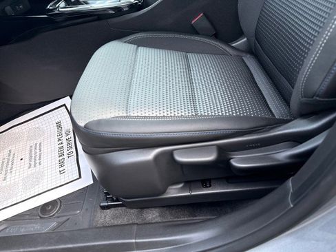 Used 2026 Chevrolet Trax LT w/ Driver Confidence Package FWD image 16