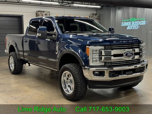 Used 2017 Ford F350 Lariat w/ Lariat Ultimate Package AWD/4WD image 1