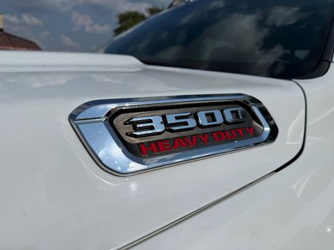 Used 2022 RAM 3500 Tradesman AWD/4WD image 10