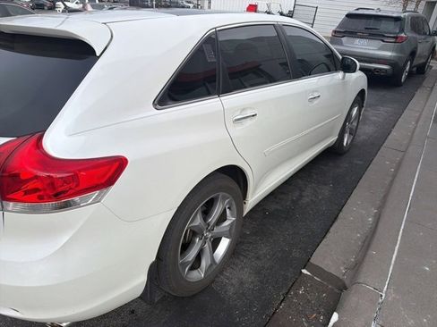 Used 2012 Toyota Venza Limited image 5