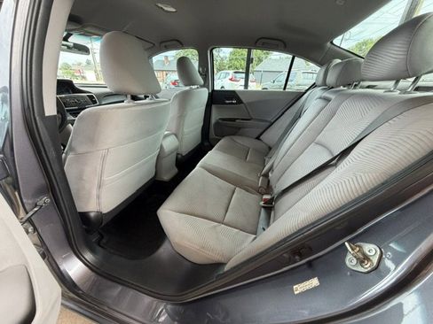 Used 2014 Honda Accord LX image 9