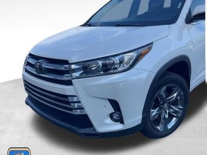 Used 2019 Toyota Highlander Limited Platinum