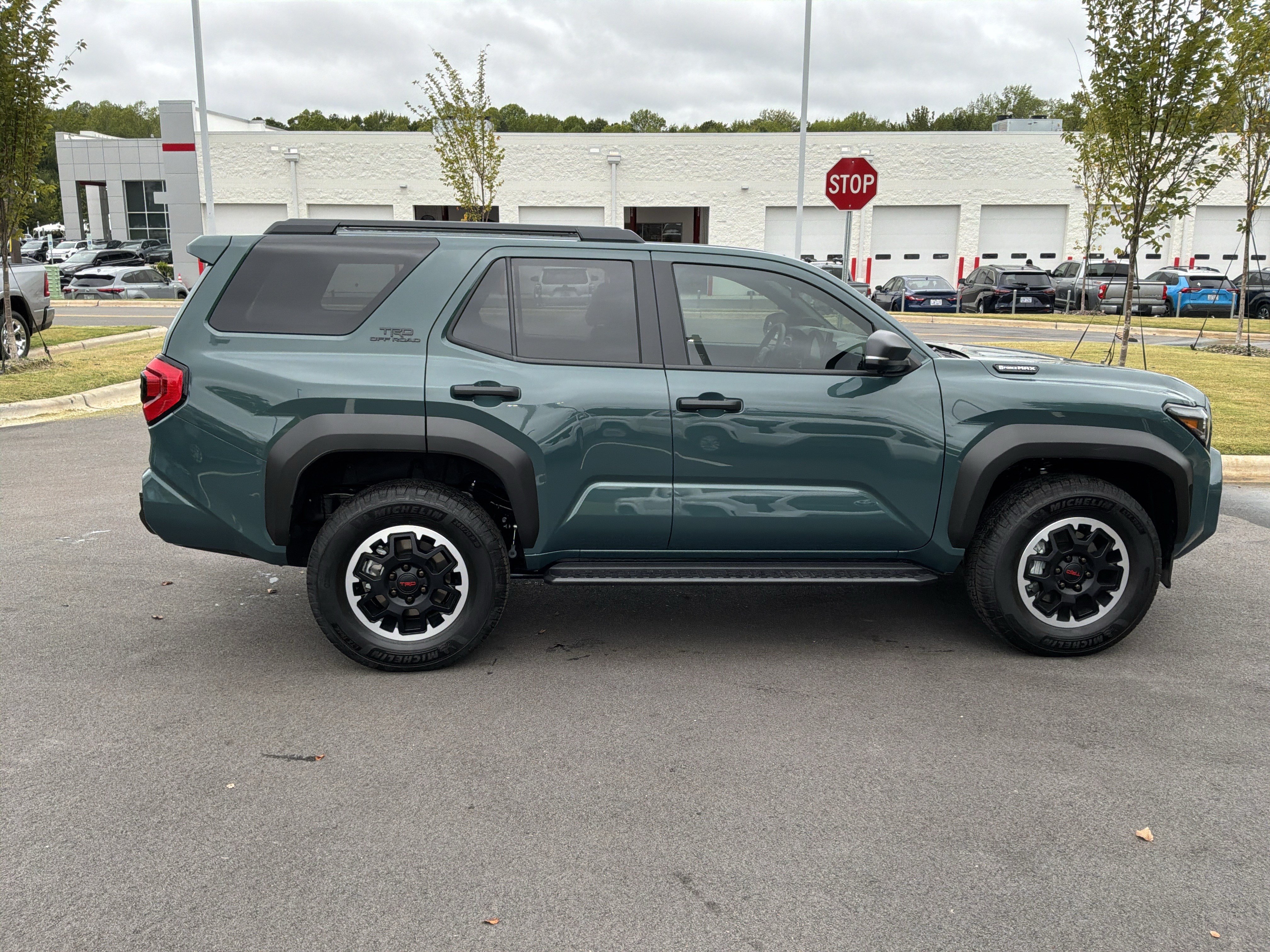 Used 2026 Toyota 4Runner TRD Off-Road Premium AWD/4WD image 11