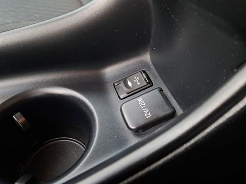 Used 2017 Toyota Prius Two image 30